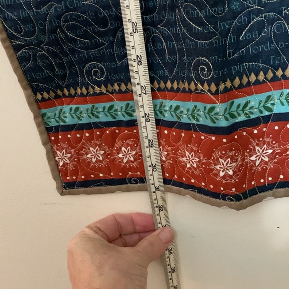 Apron partridge in a pear tree on front, brown white polkadots on back - Picture 4 of 6